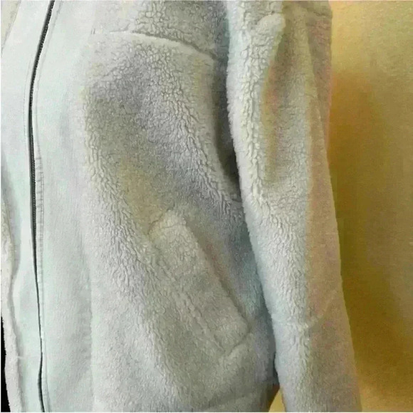 Lululemon Collarless Textured Fleece Full Zip
Jacket White Opal Size 4 EUC! - Picture 8 of 11